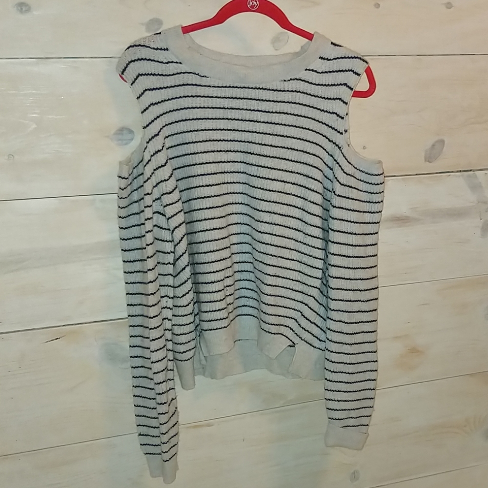 Lucky brand sweater